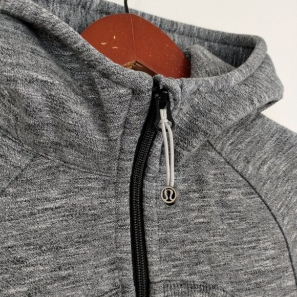 Lululemon Scuba Hoodie Size 2 Gray Full Zip Fitted Pockets Hooded Gym Athletic - Picture 5 of 12